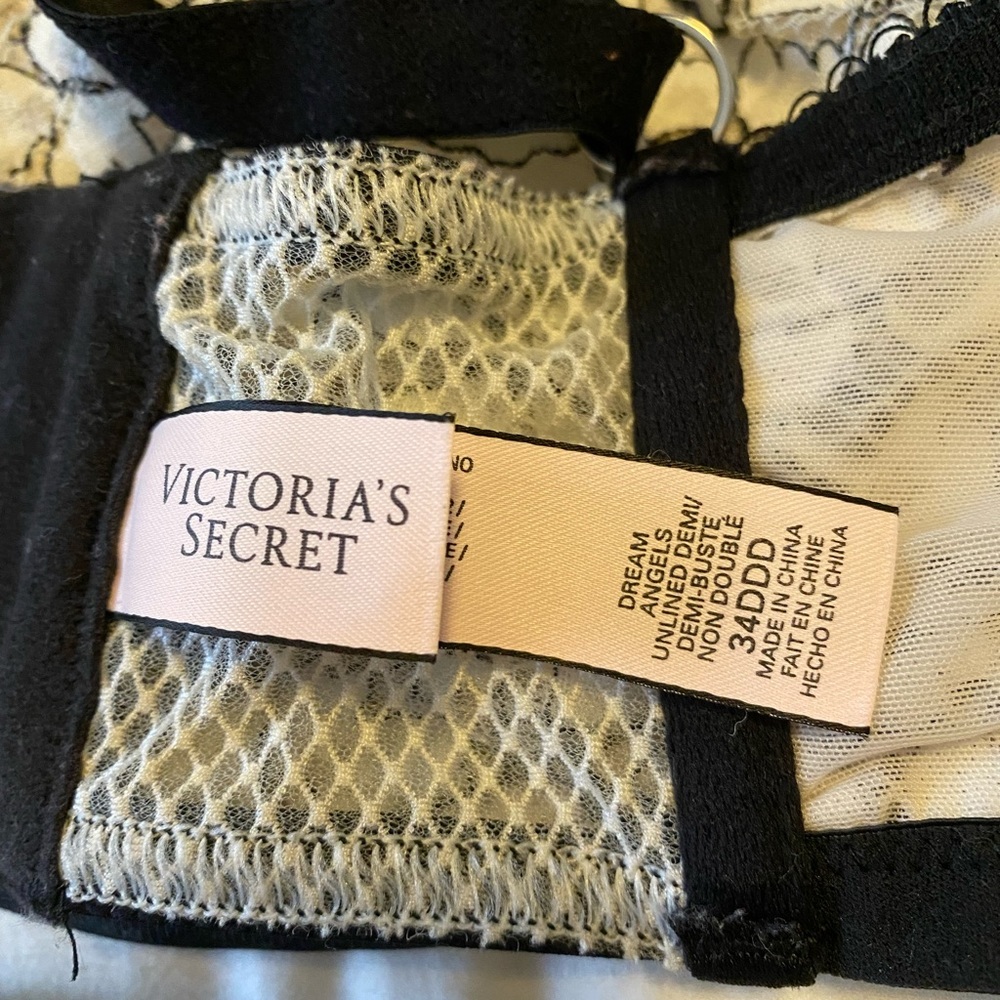 Victoria secret lingerie set